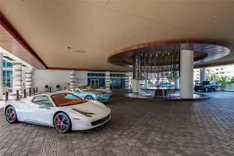 6801 Collins Avenue Miami Beach FL 33141