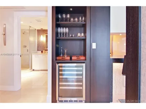 6801 Collins Avenue Miami Beach FL 33141