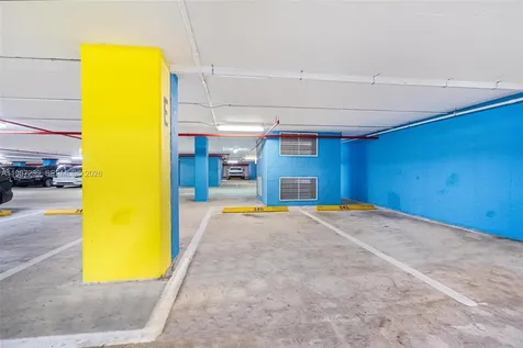 7290 SW 90th Street Miami FL 33156