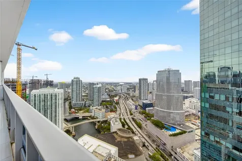 200 Biscayne Boulevard Way Miami FL 33131