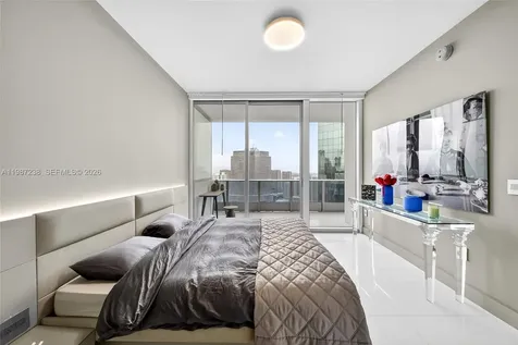 200 Biscayne Boulevard Way Miami FL 33131