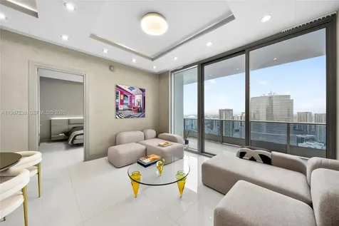 200 Biscayne Boulevard Way Miami FL 33131