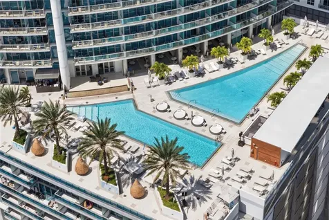 200 Biscayne Boulevard Way Miami FL 33131
