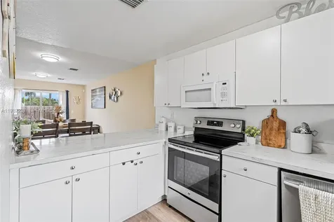 243 SW 6th Lane Florida City FL 33034