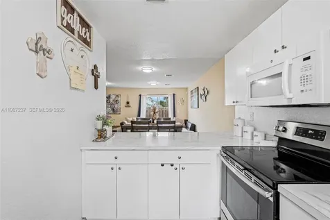 243 SW 6th Lane Florida City FL 33034