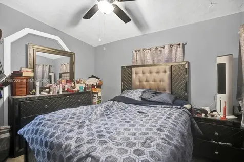 3500 SW 37th Street West Park FL 33023