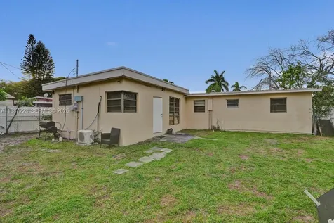 3500 SW 37th Street West Park FL 33023