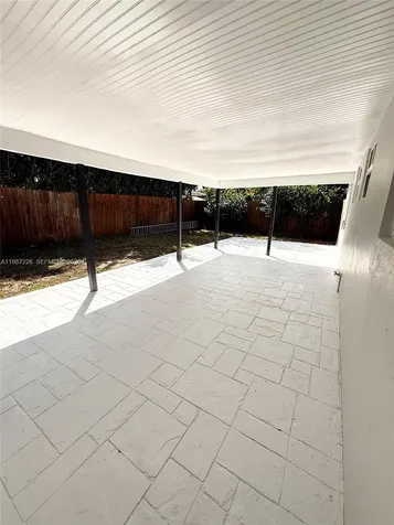 1084 SW 4th Avenue Pompano Beach FL 33060