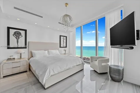 17901 Collins Sunny Isles Beach FL 33160