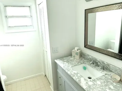 4541 SW 28th Terrace Dania Beach FL 33312