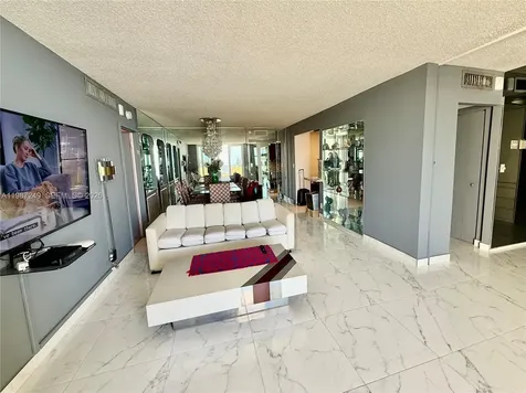 3180 S Ocean Drive Hallandale Beach FL 33009