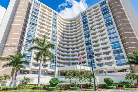3180 S Ocean Drive Hallandale Beach FL 33009