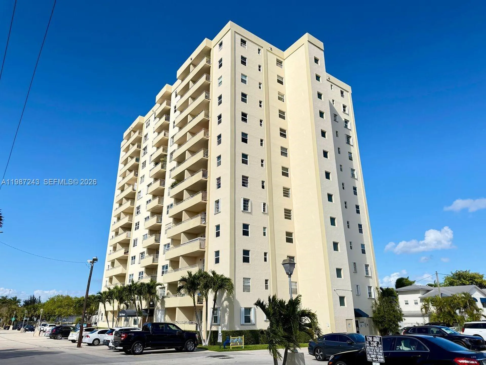 900 NE 18th Avenue Fort Lauderdale FL 33304