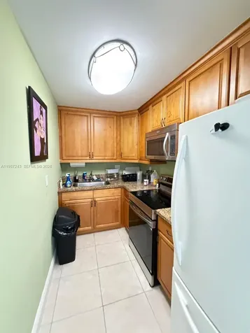 900 NE 18th Avenue Fort Lauderdale FL 33304