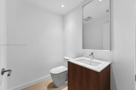 500 Alton Road Miami Beach FL 33139