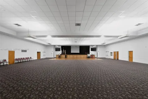 8051 N Sunrise Lakes Drive Sunrise FL 33322
