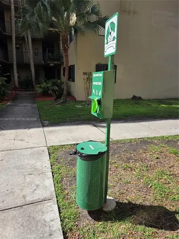 8615 NW 8th Street Miami FL 33126