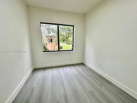 2399 NW 105th Street Miami FL 33147