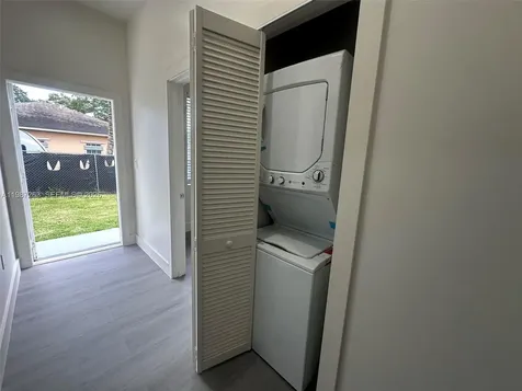 2377 NW 105th Street Miami FL 33147
