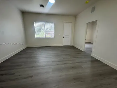2399 NW 105th Street Miami FL 33147