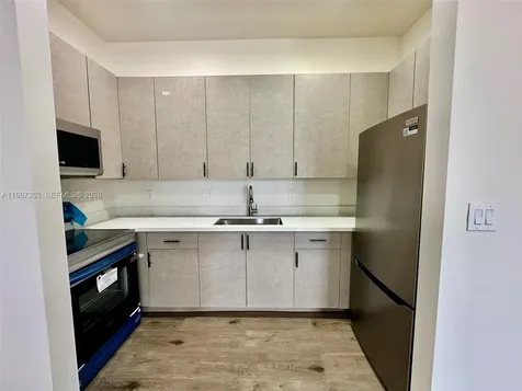 2399 NW 105th Street Miami FL 33147