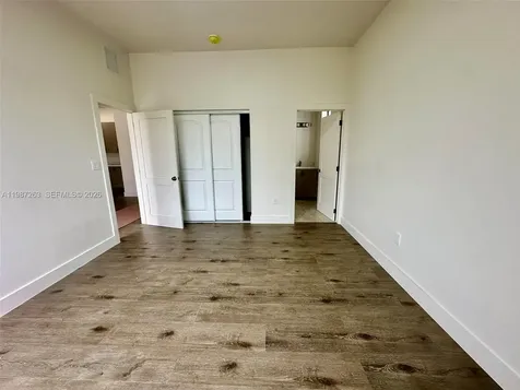 2399 NW 105th Street Miami FL 33147
