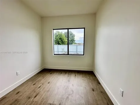 2399 NW 105th Street Miami FL 33147