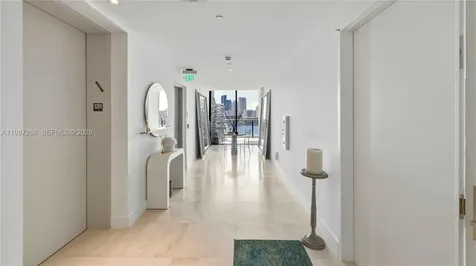 5000 Island Estates Drive Aventura FL 33160