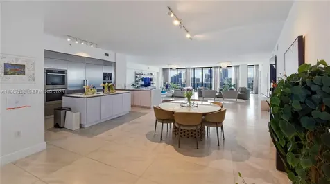 5000 Island Estates Drive Aventura FL 33160