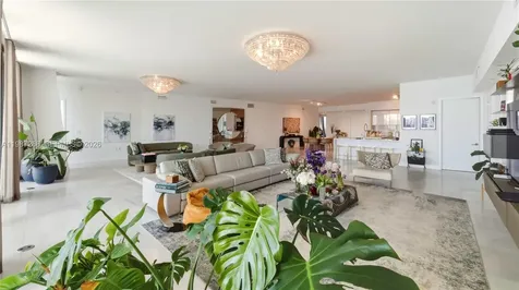 5000 Island Estates Drive Aventura FL 33160