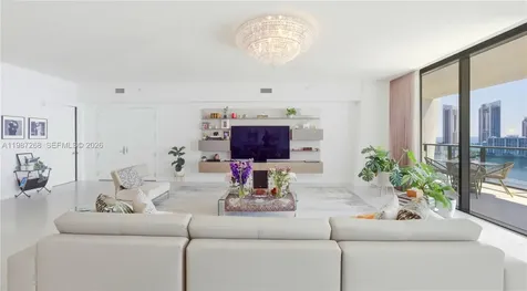 5000 Island Estates Drive Aventura FL 33160