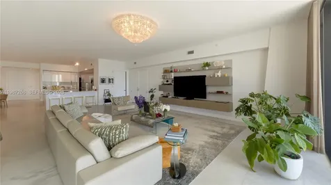 5000 Island Estates Drive Aventura FL 33160