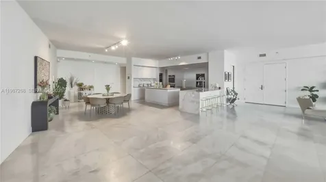 5000 Island Estates Drive Aventura FL 33160