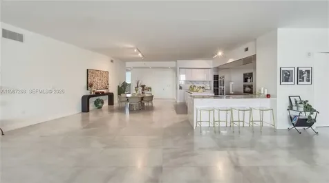5000 Island Estates Drive Aventura FL 33160