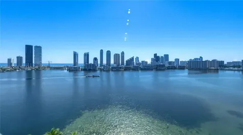 5000 Island Estates Drive Aventura FL 33160