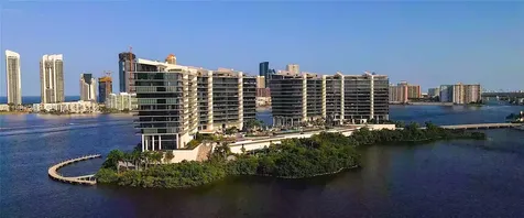 5000 Island Estates Drive Aventura FL 33160
