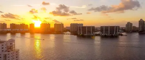 5000 Island Estates Drive Aventura FL 33160