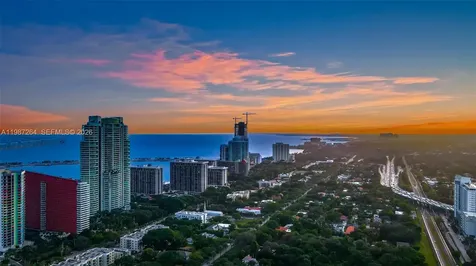 1300 S Miami Avenue Miami FL 33130