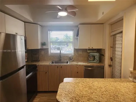100 SE 6th Avenue Pompano Beach FL 33060
