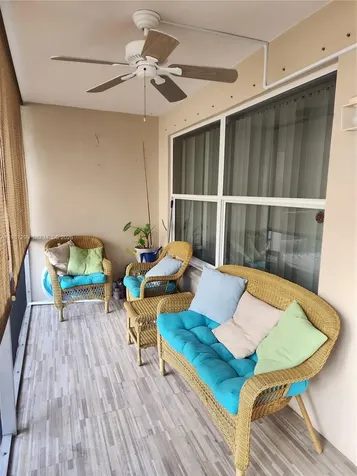 100 SE 6th Avenue Pompano Beach FL 33060