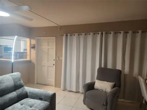 100 SE 6th Avenue Pompano Beach FL 33060