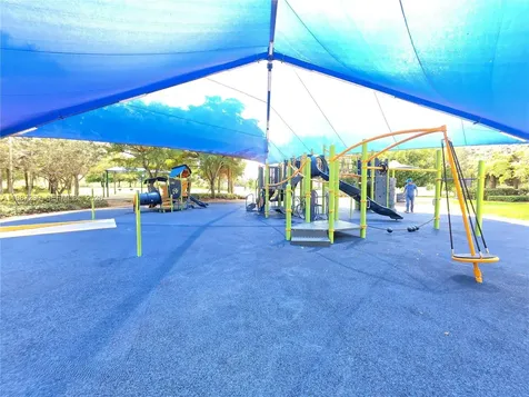 16404 Diamond Head Drive Weston FL 33331