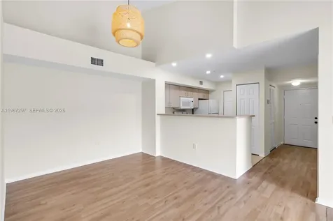 11185 SW 6th Street Pembroke Pines FL 33025
