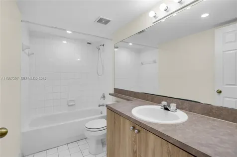 11185 SW 6th Street Pembroke Pines FL 33025