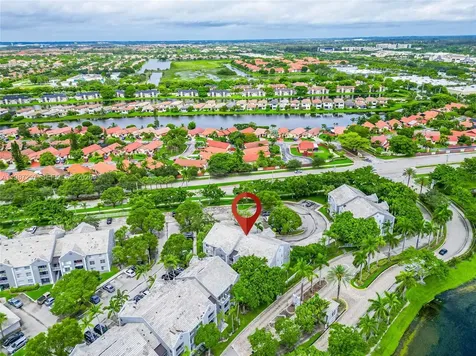 11185 SW 6th Street Pembroke Pines FL 33025