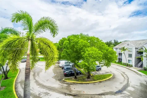 11185 SW 6th Street Pembroke Pines FL 33025