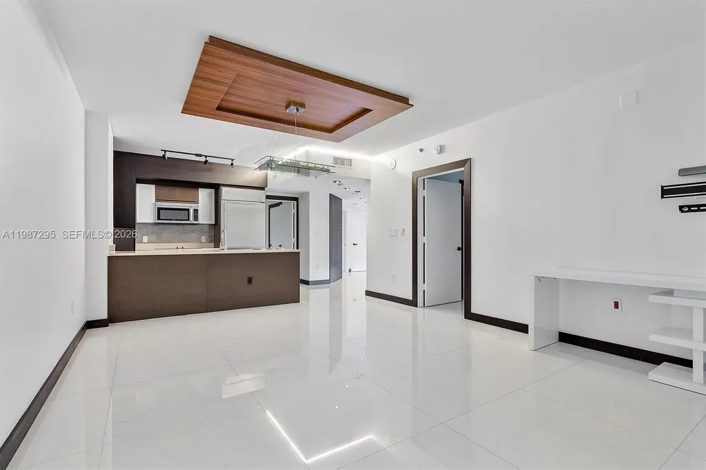 55 SE 6th Street Miami FL 33131