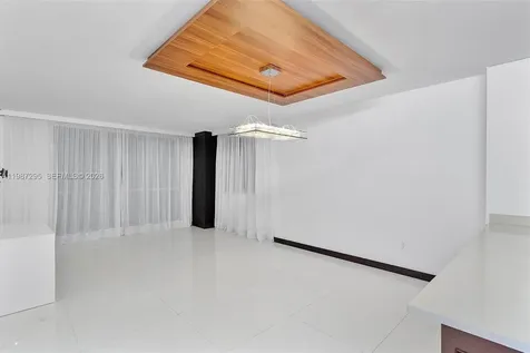 55 SE 6th Street Miami FL 33131