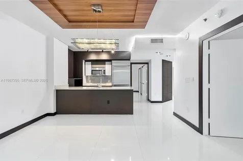 55 SE 6th Street Miami FL 33131