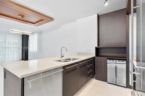 55 SE 6th Street Miami FL 33131